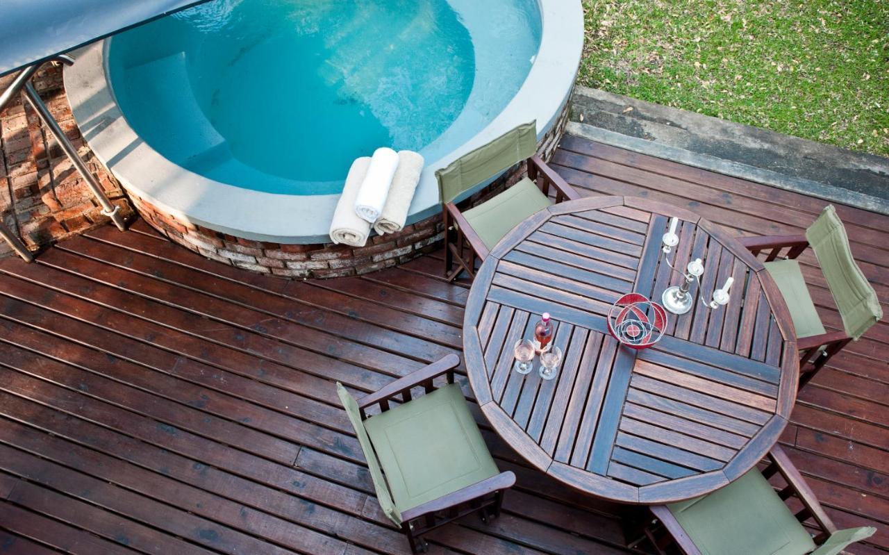 Holiday home De Bruine Huis