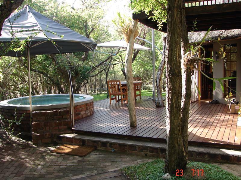 De Bruine Huis Holiday home *